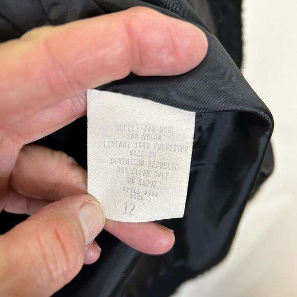 Vintage Bridgewater Black Wool Boucle Gold Buttoned LS Lady Jacket Size 12 - Picture 11 of 15